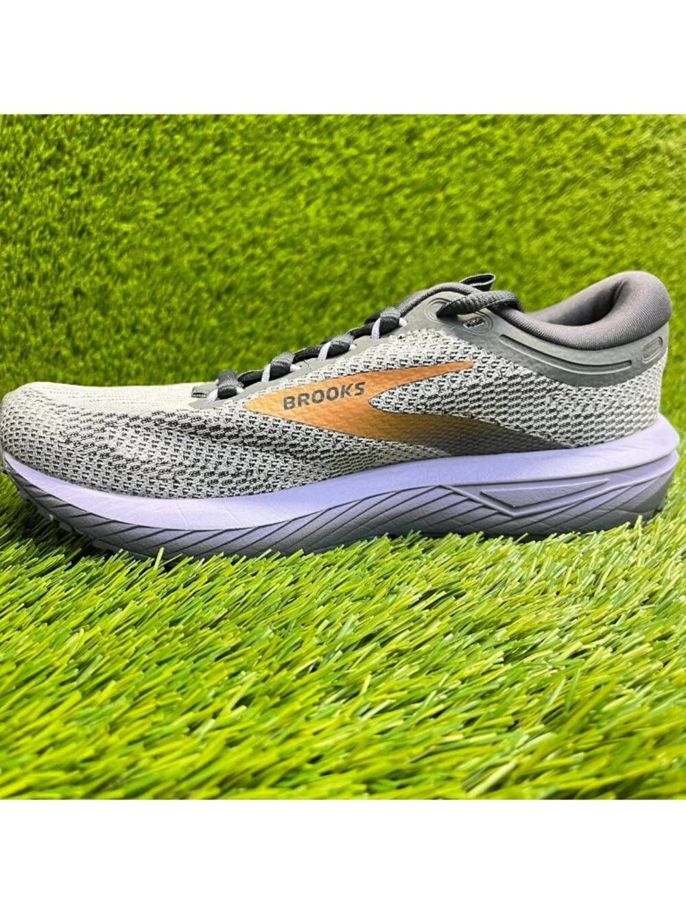 Brooks Revel 7 Womens Size 6 Gray Purple Athletic Running Walking Shoes Sneakers